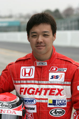 戸田レーシング レース ドライバー