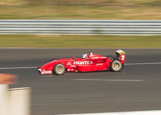 戸田レーシング レース 品質