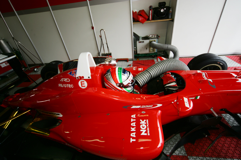 戸田レーシング レース 品質