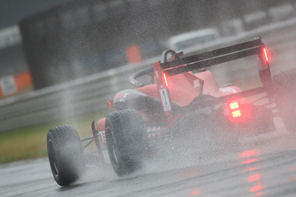 戸田レーシング レース 品質