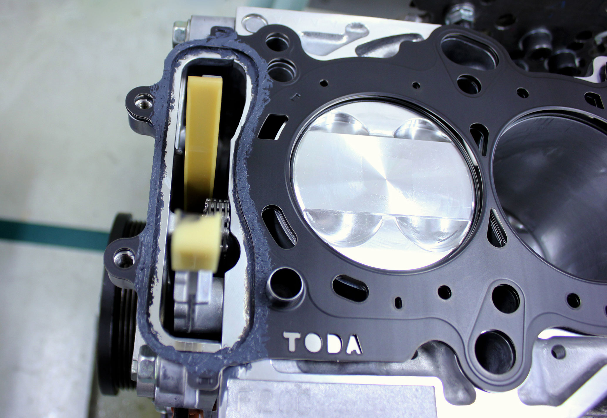 ヘッド、ブロック組み付け